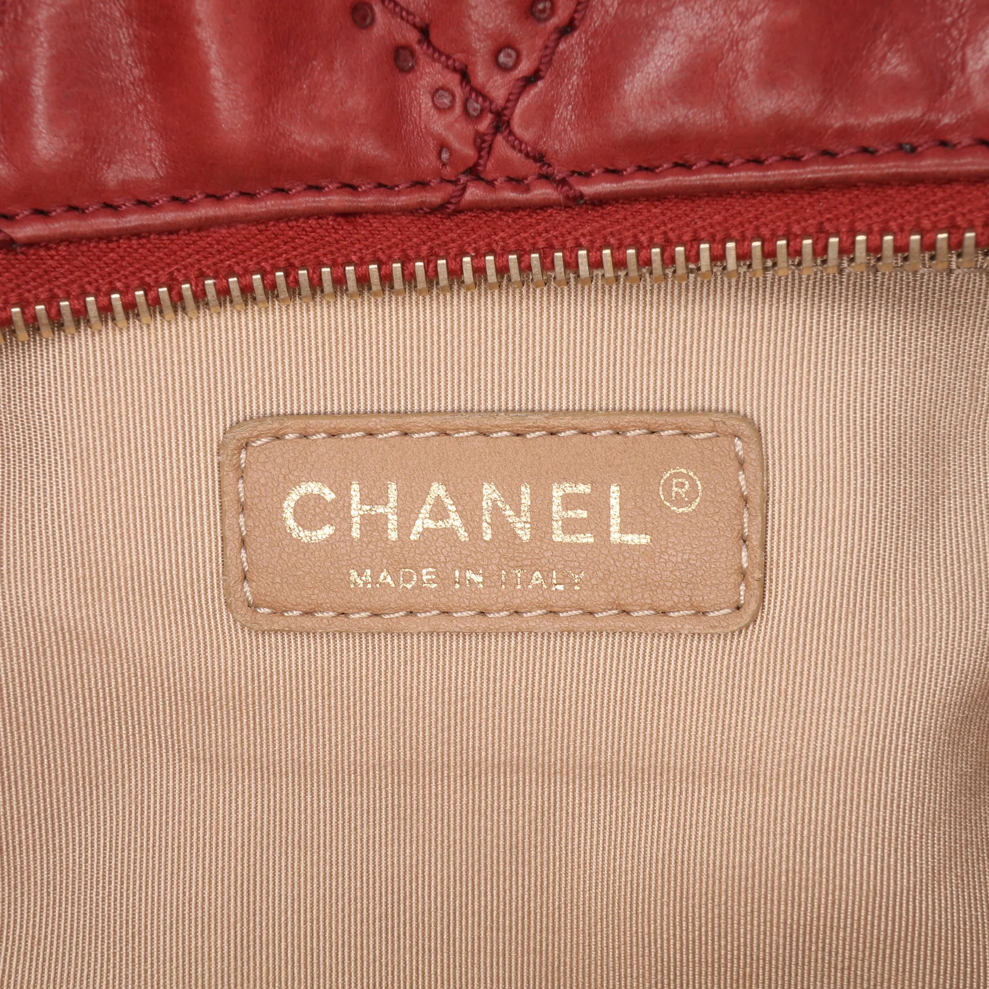 Quilted Calfskin Retro Chain Camera Flap