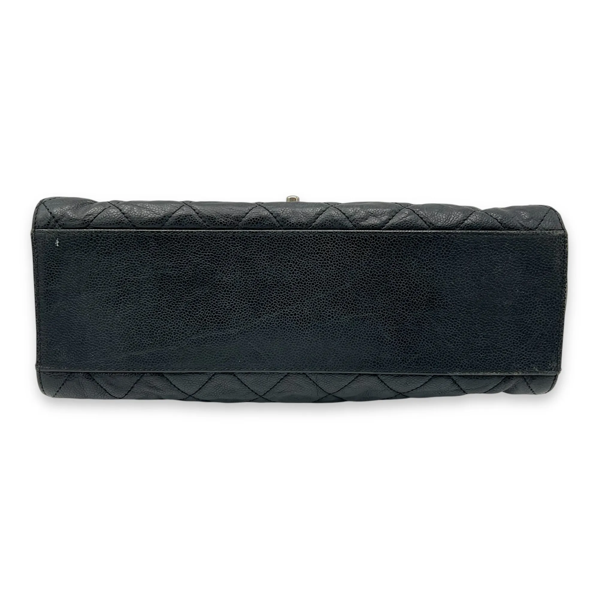 Quilted CC Black Shoulder Bag in Aged Caviar Leather, Ruthenium hardware