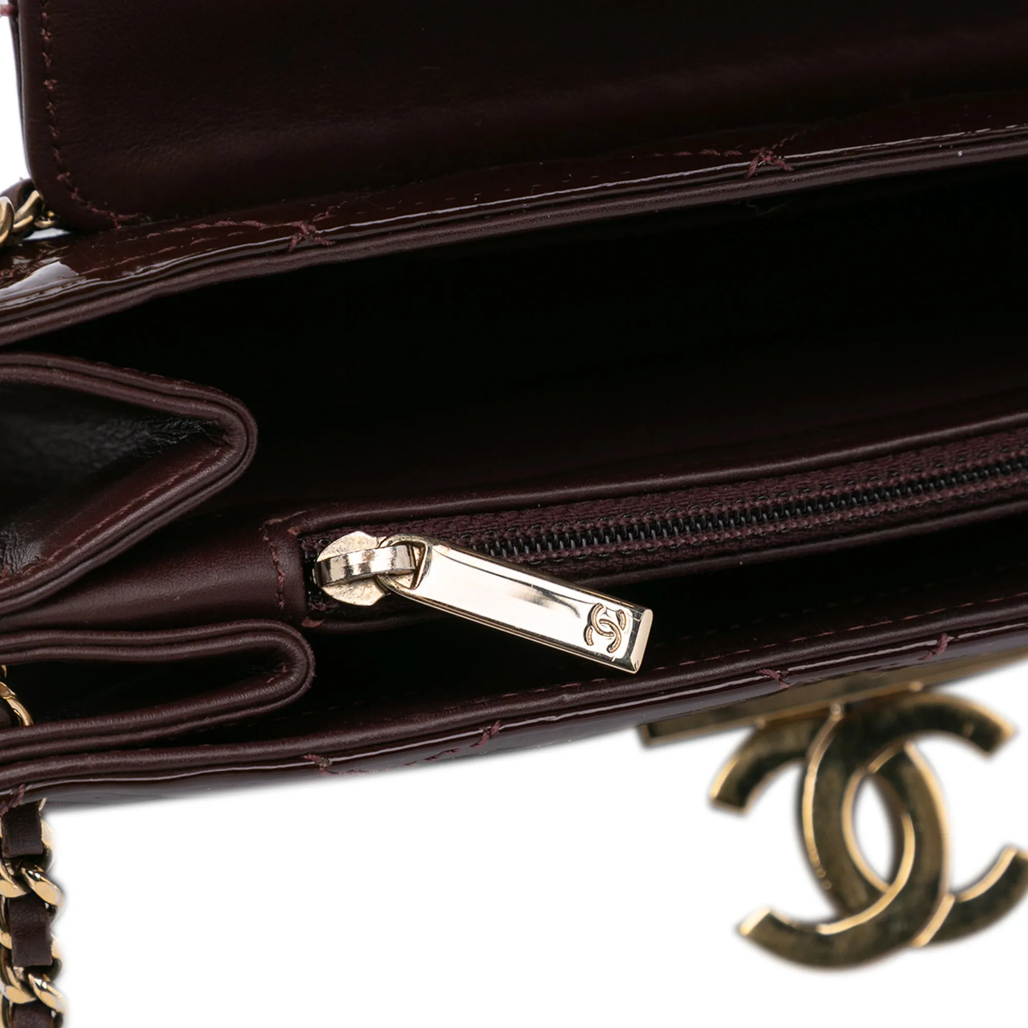 Quilted Patent Golden Class Accordion Flap Shoulder Bag