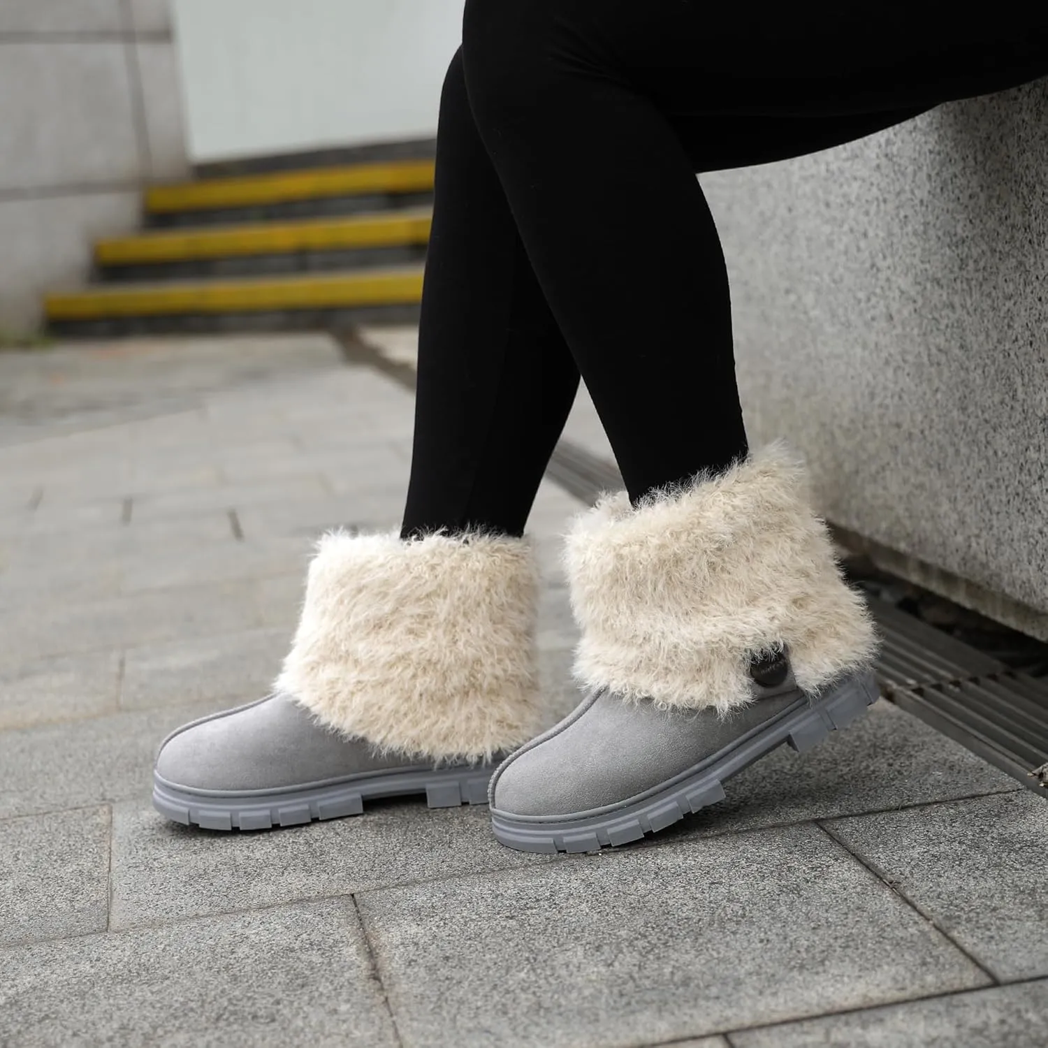 RockDove Women’s Drape Faux Fur Hardsole Bootie