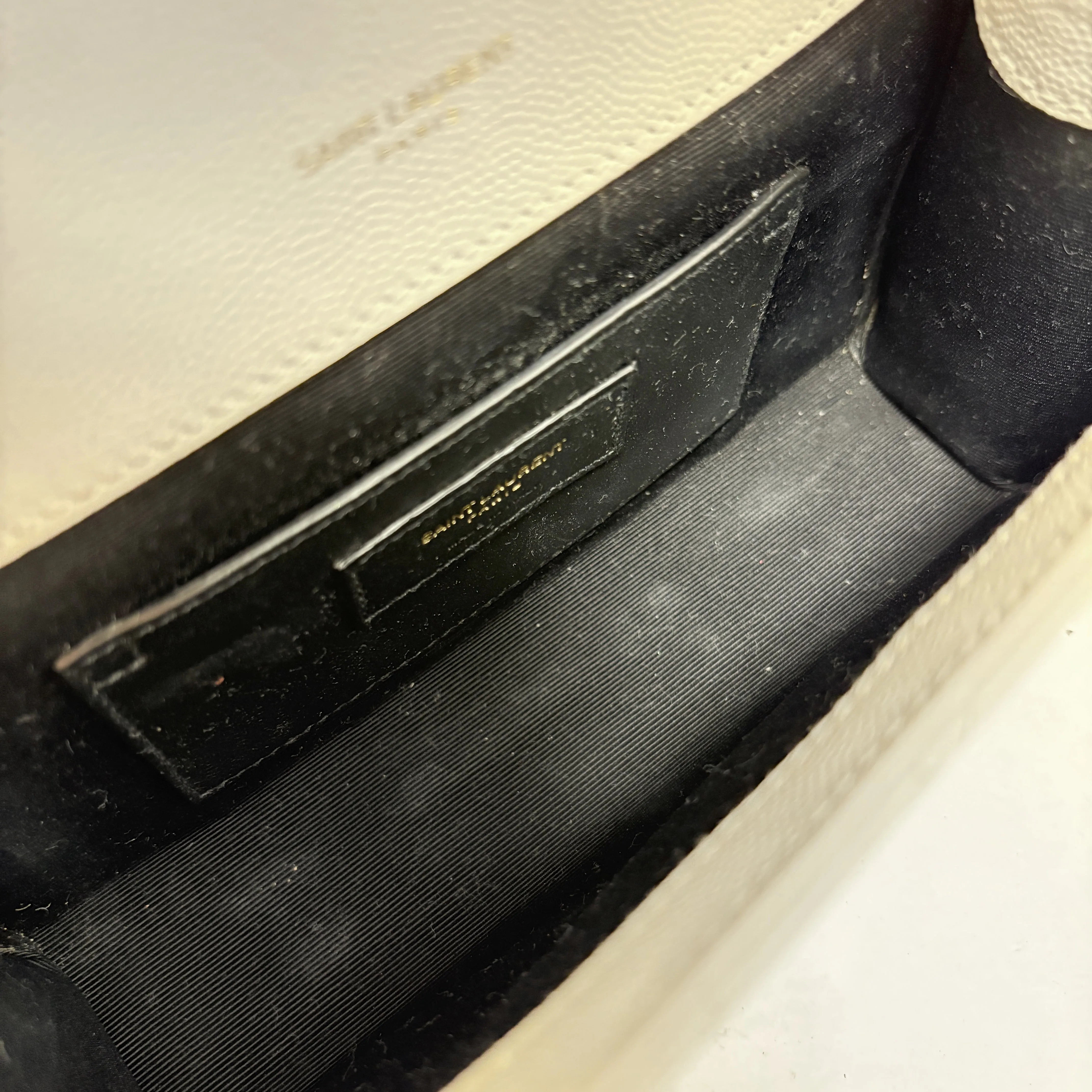 Saint Laurent Blanc Vintage Small Envelope Bag