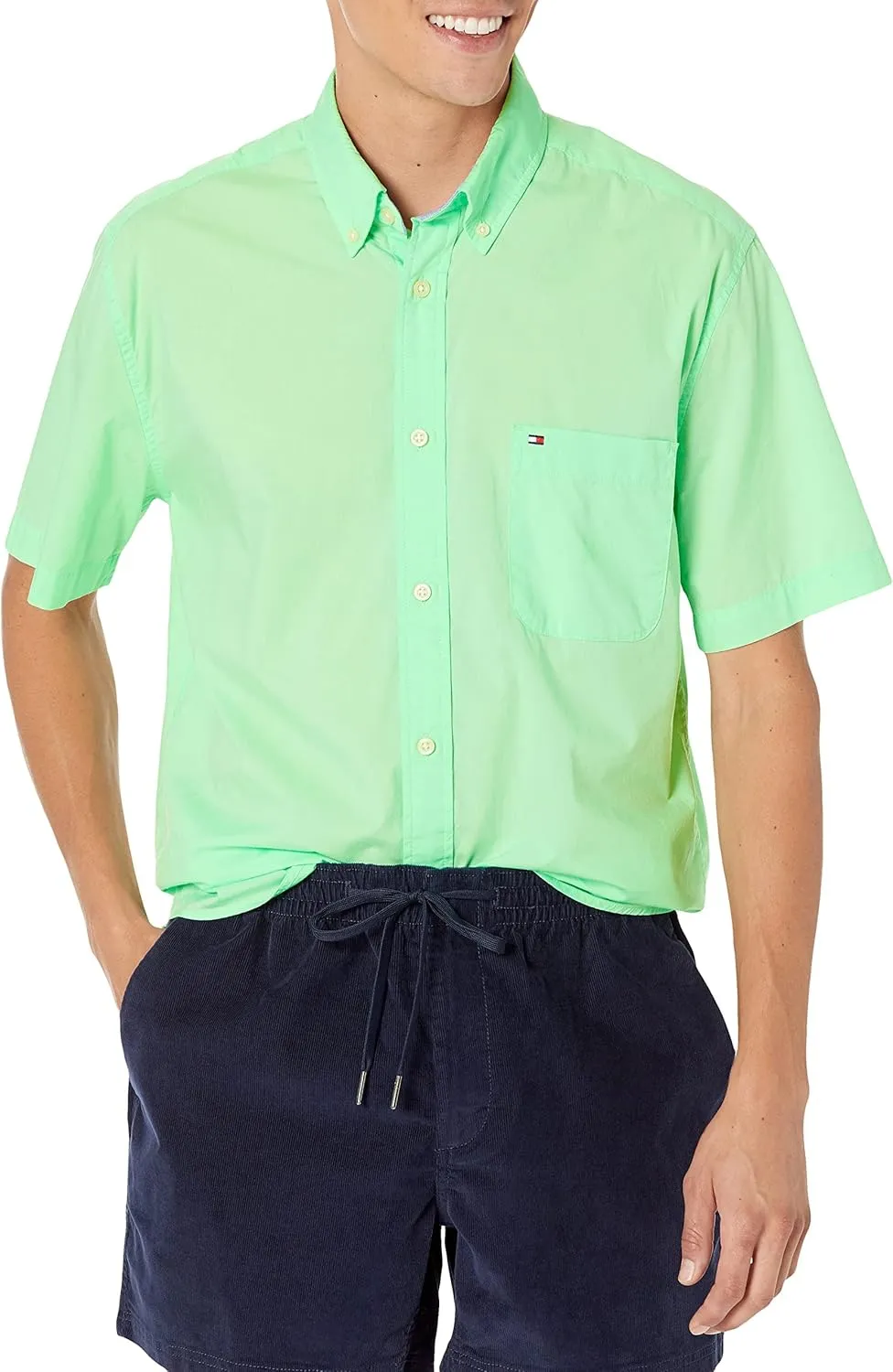 Tommy Hilfiger Men's Short Sleeve Casual Button Down Shirt in Classic Fit