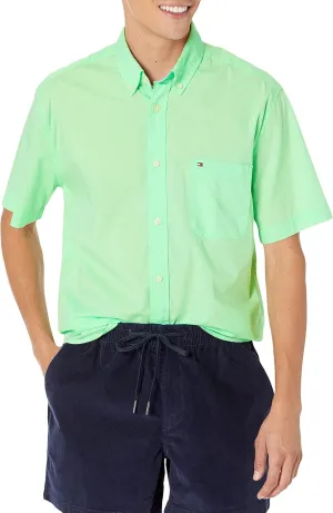 Tommy Hilfiger Men's Short Sleeve Casual Button Down Shirt in Classic Fit