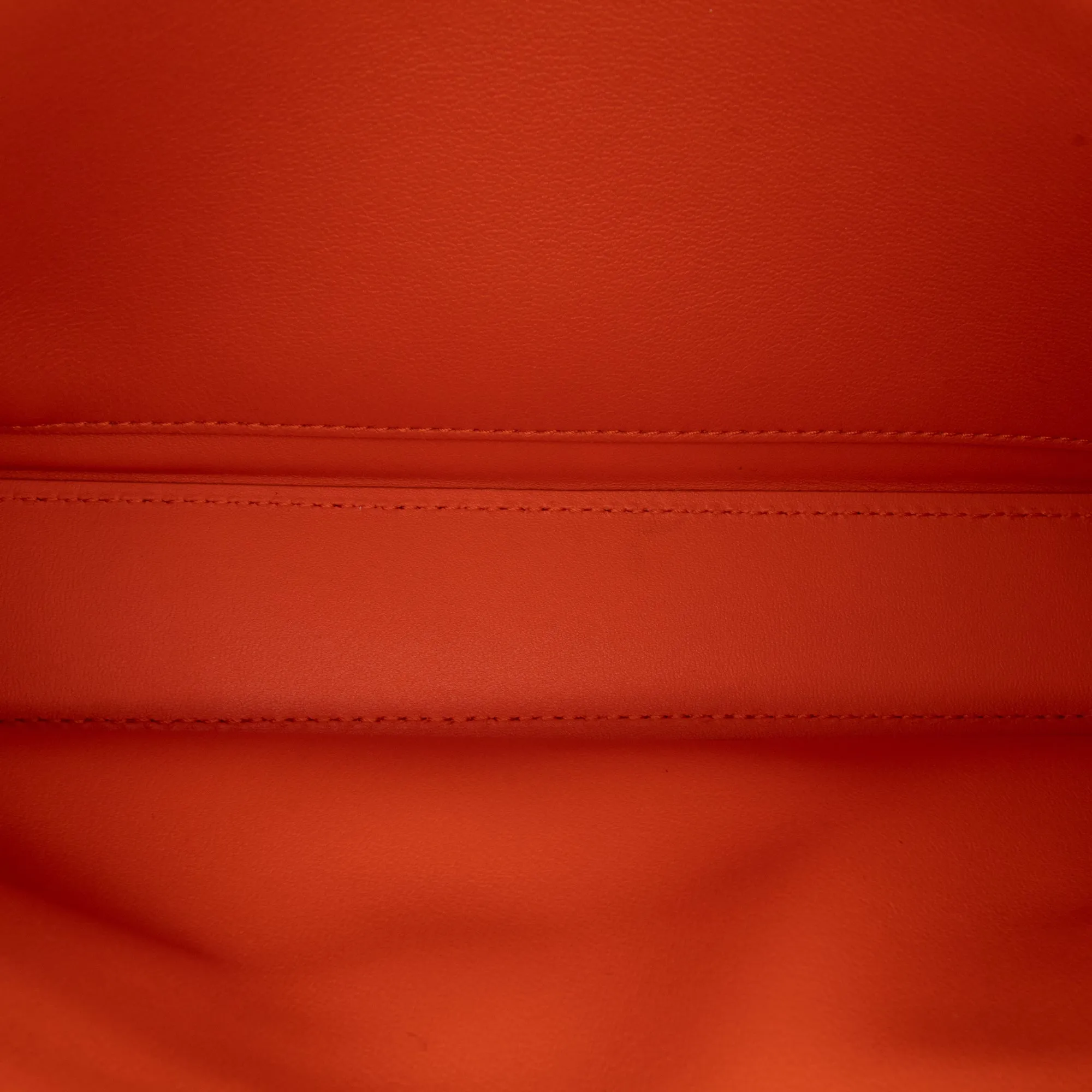 Triomphe Calfskin Cuir Chain Shoulder Bag