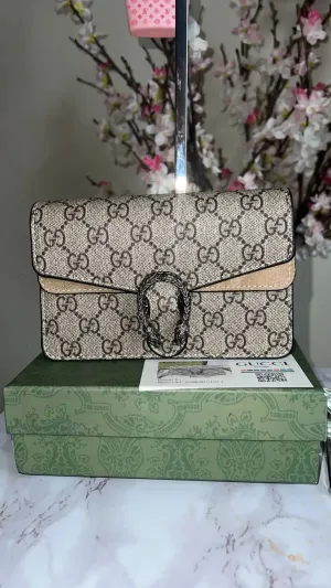 Ucci Small Crossbody Bag / Clutch