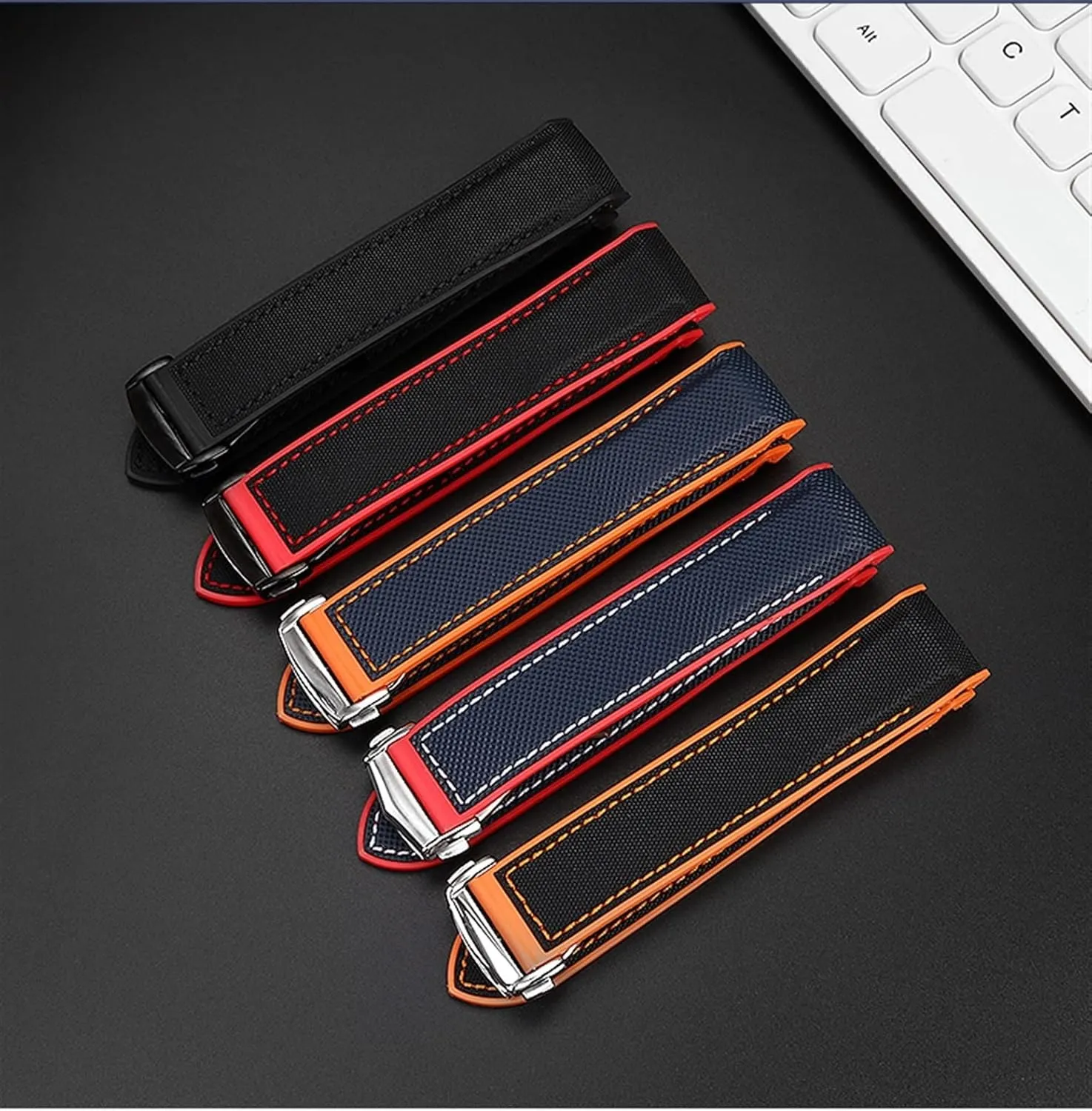 Watch Strap Rubber Strap Silicone Strap Universal Strap Buckle Strap Cowhide Strap Nylon Leather Silicone Strap Folding Buckle Strap Watch Strap Strap