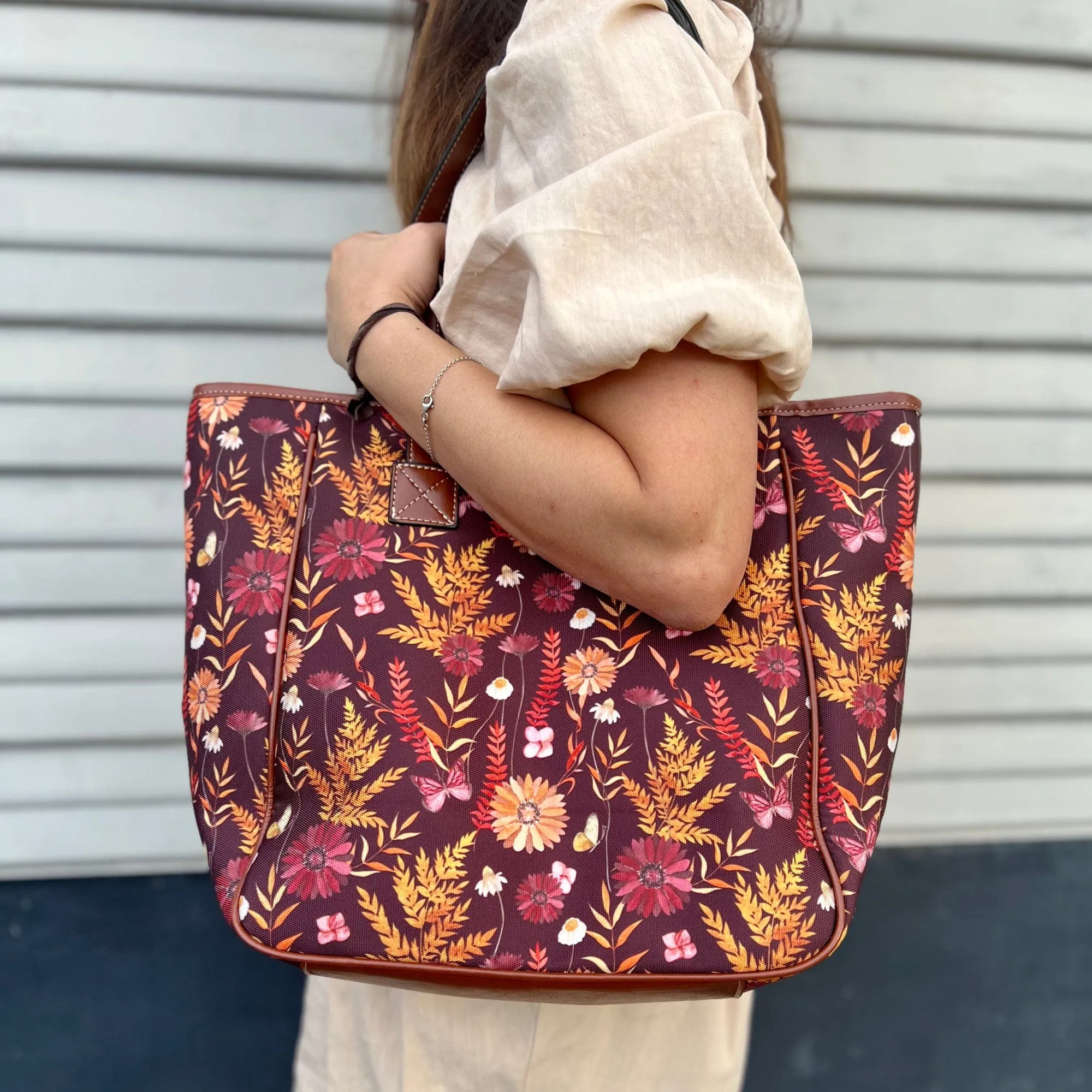 Wine Sweet Fields | Canvas Tote Bag