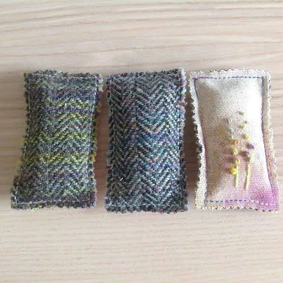 Zipper Pouch in Brightly Coloured Herringbone Tweed